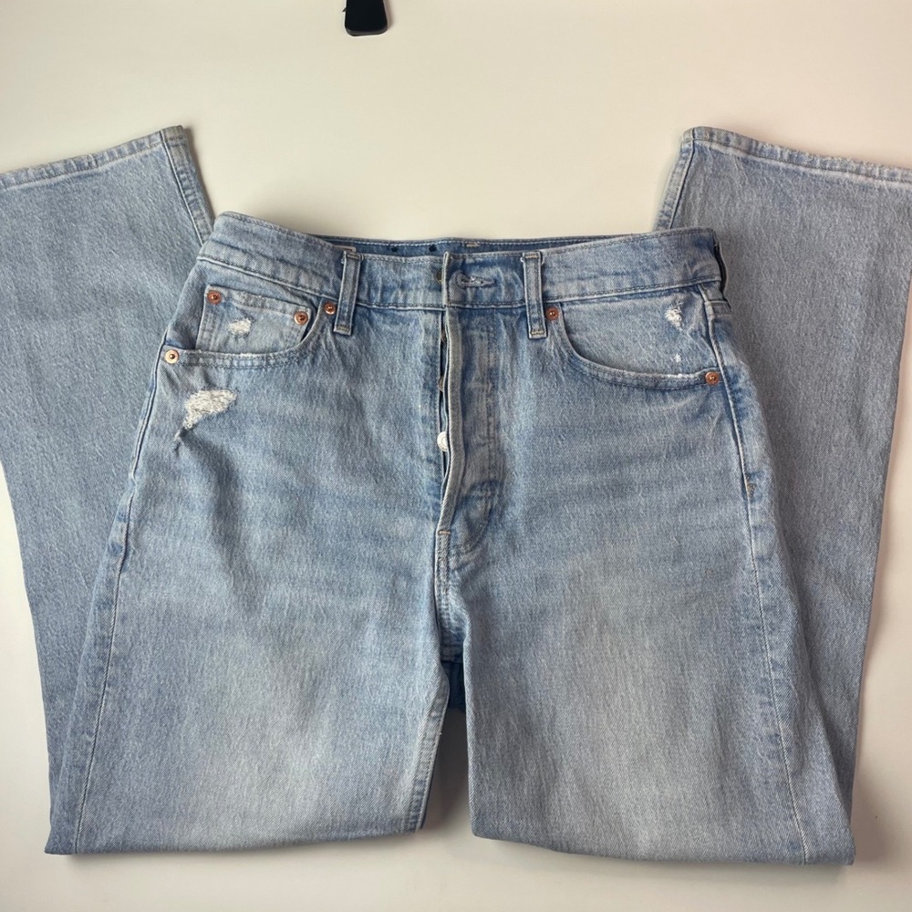 Gap Cheeky Straight High Rise Jeans Light Destroy Blue Womens 28 6R 753424-00